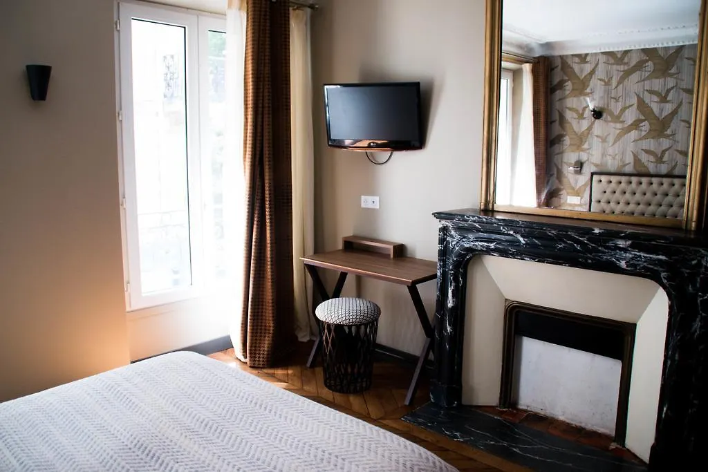 Excelsior Batignolles 3* Paříž