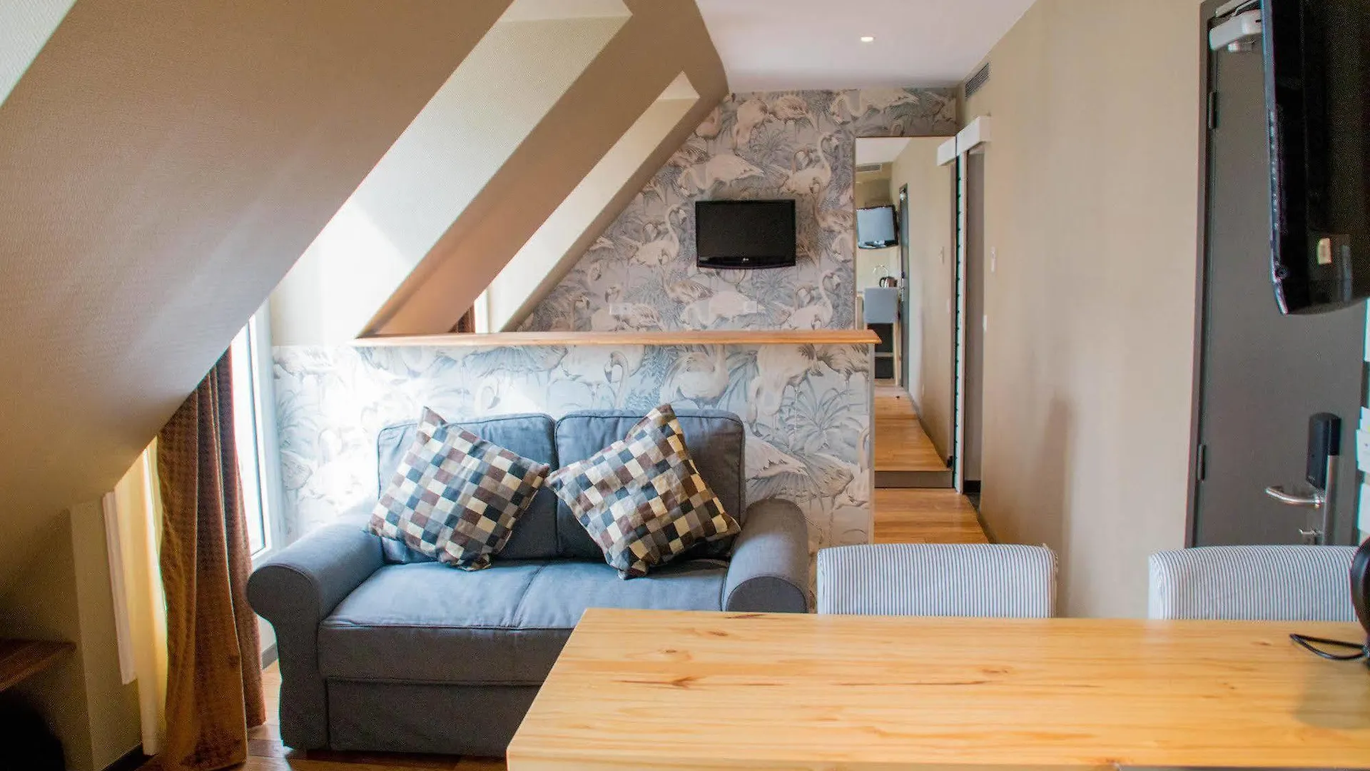 Excelsior Batignolles Paris